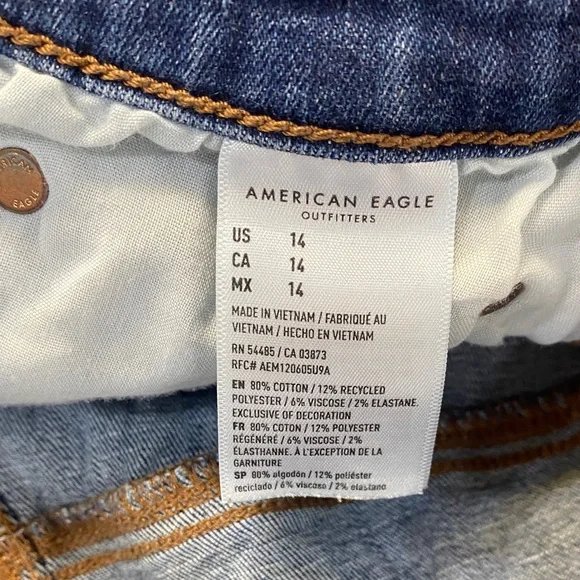 American Eagle MIDI Distressed Denim Shorts Women’s Size 14 - Picture 8 of 8